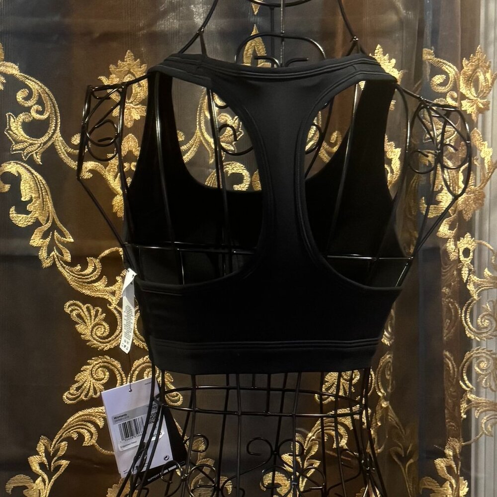 Nike sports bra ~ XS ~ NWT - Picture 2 of 2